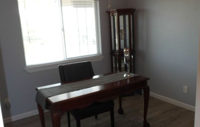 3 beds, 2 baths, $1,550