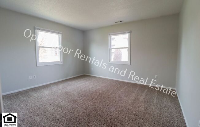 Fort Wayne Rising 4933/4935 Vermont Ln.