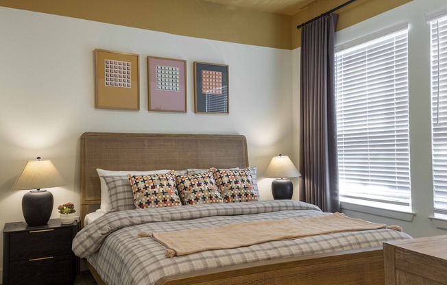 Enjoy tranquility and organization in Modera Garden Oaks' spacious bedrooms, featuring large custom closets for your convenience.