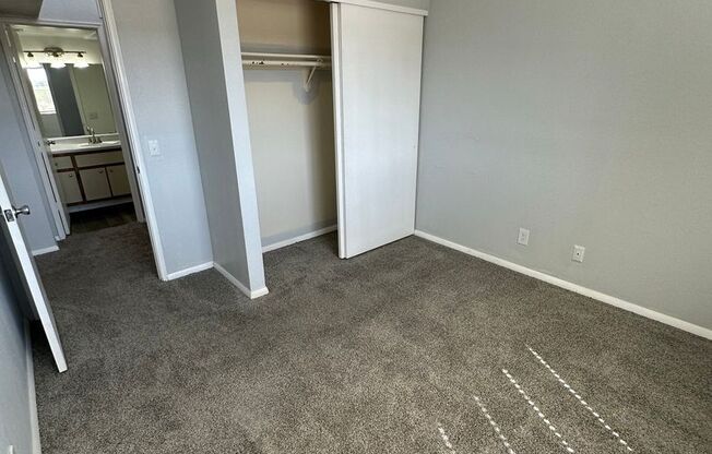 1 bed, 1 bath, 706 sqft, $1,110, Unit 206