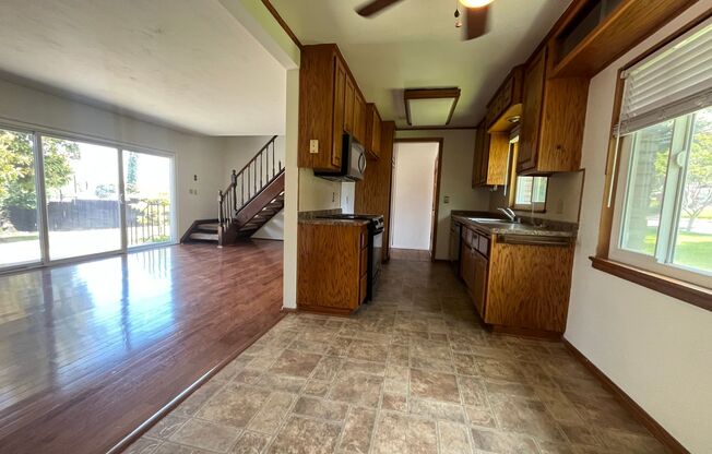Two-Story 5-Bedroom House Available in Redlands!