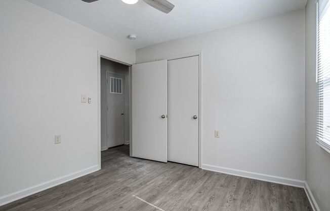 3 beds, 1 bath, $2,000