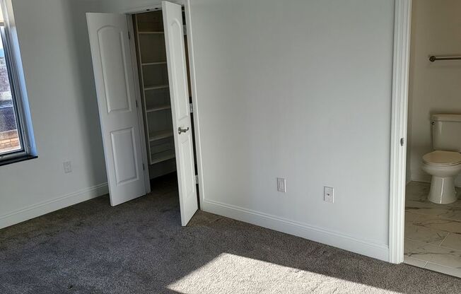 2 beds, 2 baths, 1,137 sqft, $2,650, Unit 1209