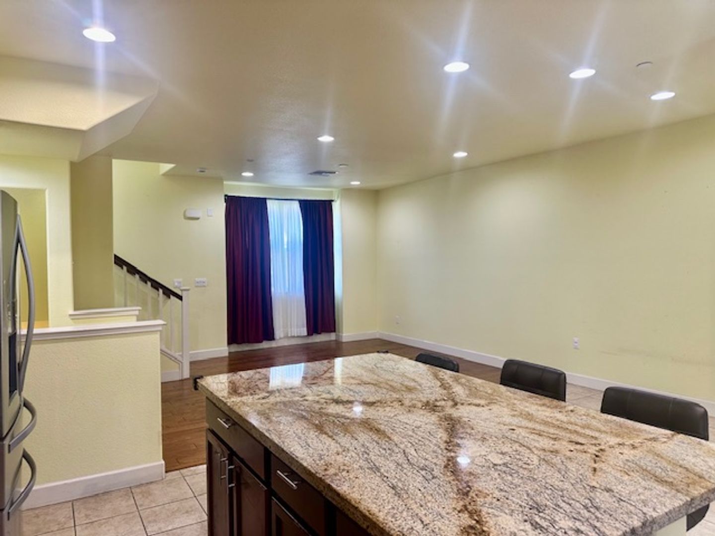 Modern Beautiful Townhome with Great Schools, Great Locaation!