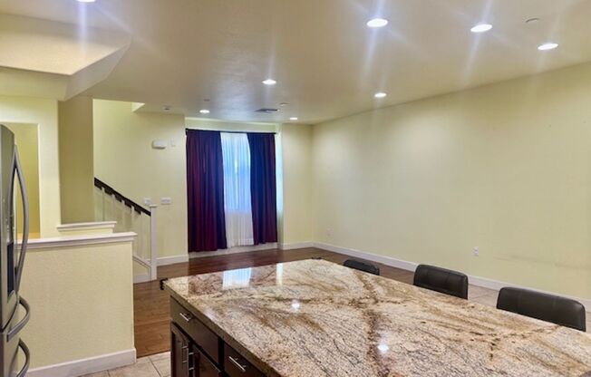 Modern Beautiful Townhome with Great Schools, Great Locaation!