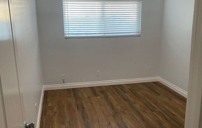 6045 CHERRY AVENUE #1-4