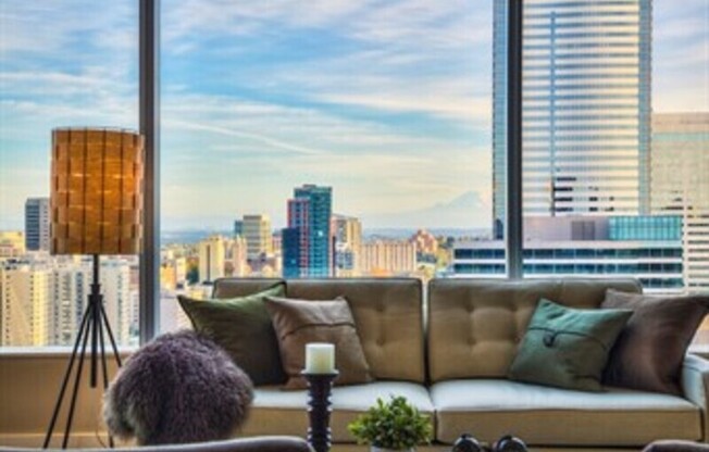 737 Olive Way Apt 3501