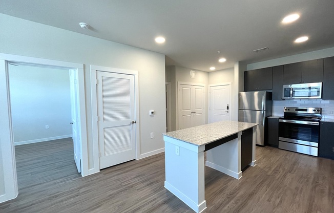 3001 NE INNER LOOP