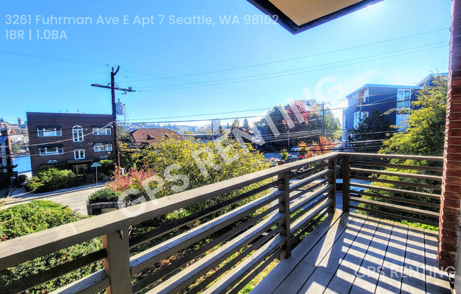 3261 Fuhrman Ave E