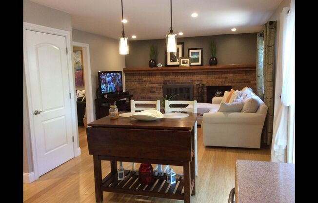 Charming 4BR House in Littleton