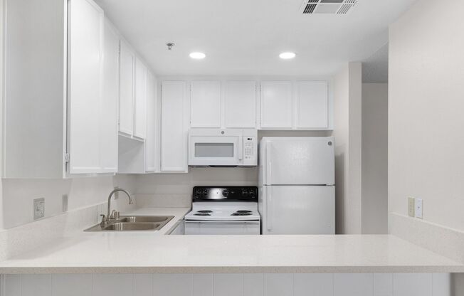 2 beds, 2 baths, 1,100 sqft, $2,995, Unit 207