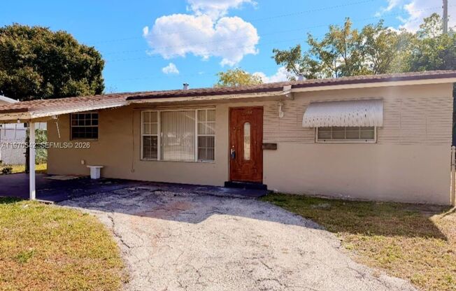 3048 NW 20TH ST FORT LAUDERDALE, FL 33311