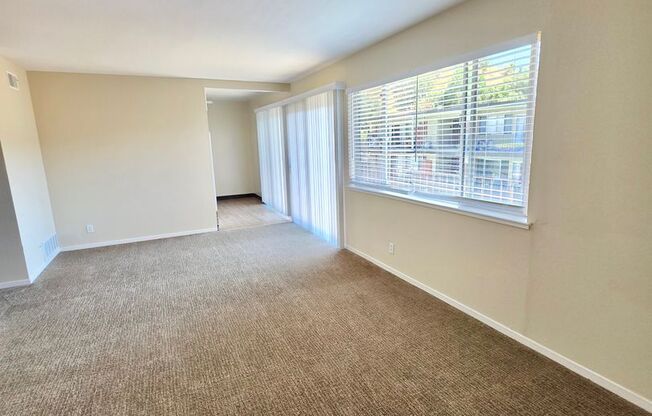 Sunny Terra Linda 2bed/1.5bath, Parking! Storage! Pool! - PROGRESSIVE