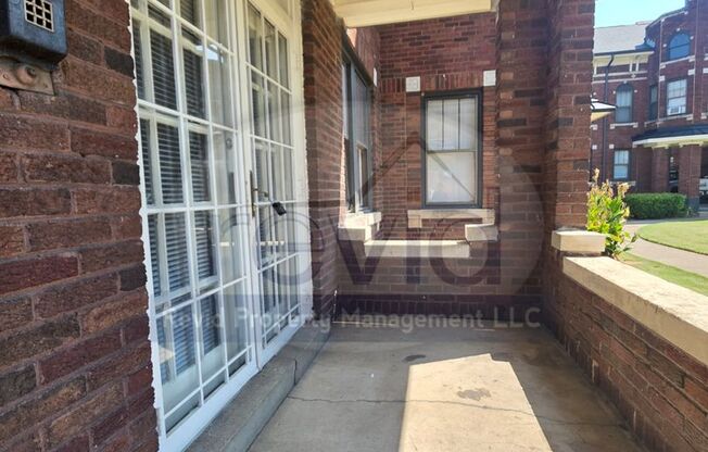 2 beds, 1 bath, 950 sqft, $995, Unit 306-3