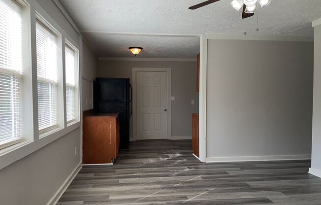 Renovated 3 Bed/1 Bath Ranch
