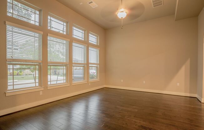 Your Next Home Awaits: Spacious 3/BR 2.5/BA with Peaceful Backyard