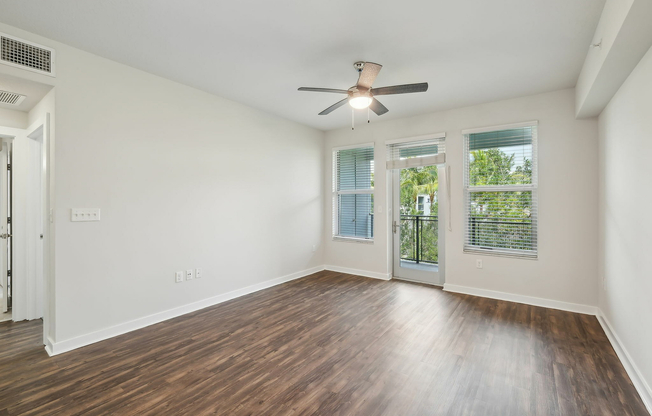 8-web-or-mls-Congress Park Dr unit 476-006