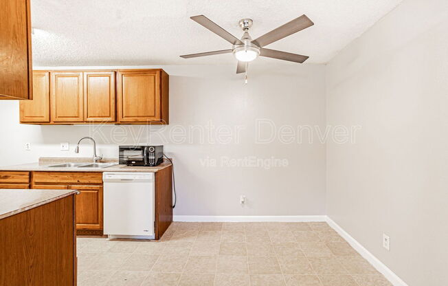 2 beds, 1 bath, 813 sqft, $1,325, Unit 6208