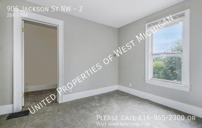 905 Jackson St NW