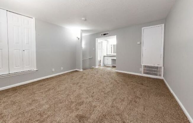 1 bed, 1 bath, 800 sqft, $689, Unit 146-G