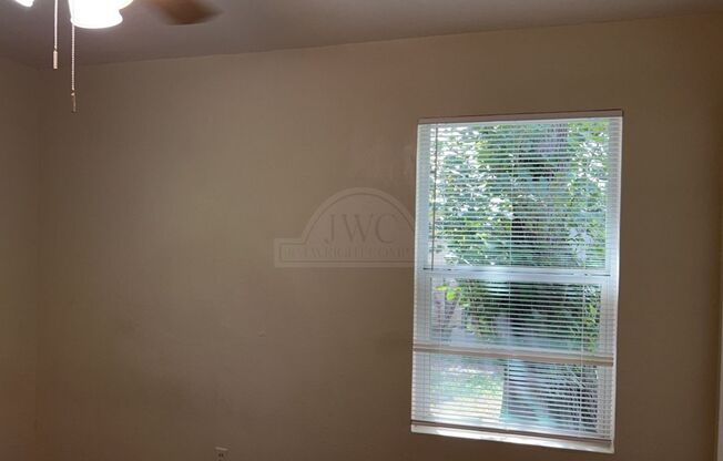 2-Bedroom Duplex-1606 Duncan Ave