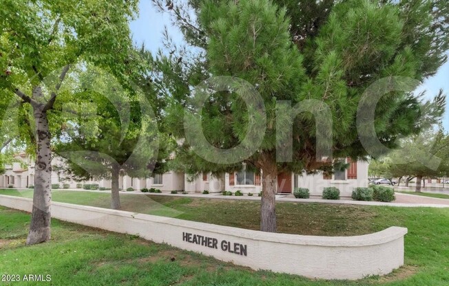 2 beds, 2.5 baths, 1,120 sqft, $1,699, Unit 1049
