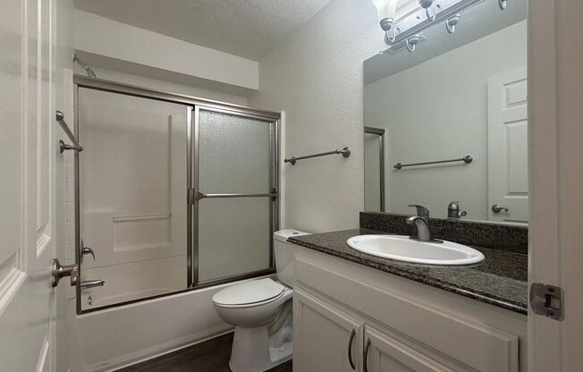 2 beds, 2 baths, 996 sqft, $2,895, Unit 1303
