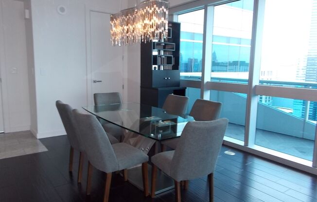 2 beds, 2 baths, $5,400, Unit UNIT 2909