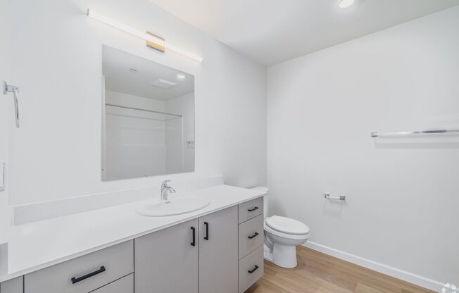 1 bed, 1 bath, 548 sqft, $1,975, Unit 303