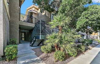 2900 Sunridge Heights Pkwy