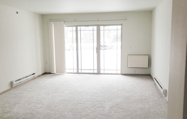 1 bed, 1 bath, 756 sqft, $1,535, Unit 302-110