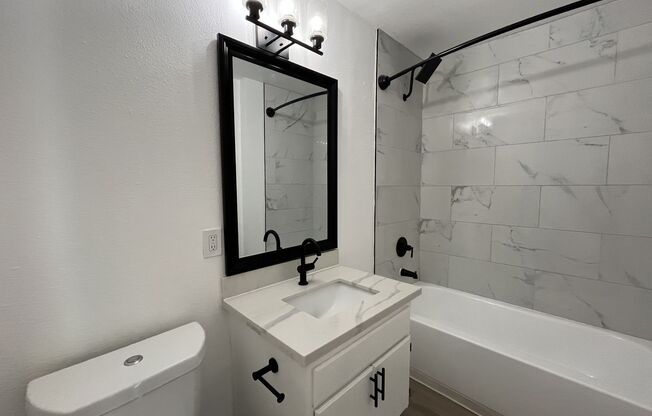 2 beds, 1.5 baths, 1,150 sqft, $2,248, Unit 302