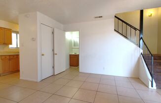 2 beds, 1.5 baths, 800 sqft, $1,035, Unit Unit 36