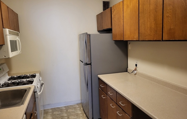 1 bed, 1 bath, 730 sqft, $2,600, Unit 301