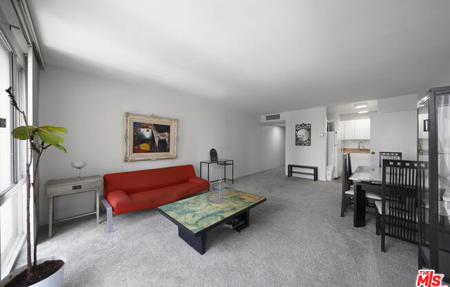 1 bed, 1 bath, 762 sqft, $2,600, Unit 1807