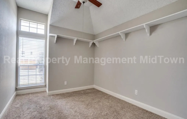 3 beds, 2 baths, $2,400