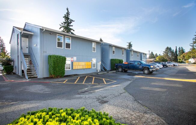 Glacier Park Apartments