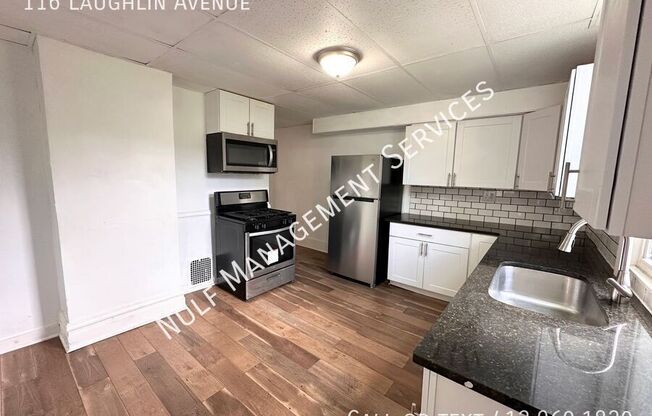116 LAUGHLIN AVE