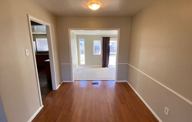 3 beds, 1 bath, $2,500