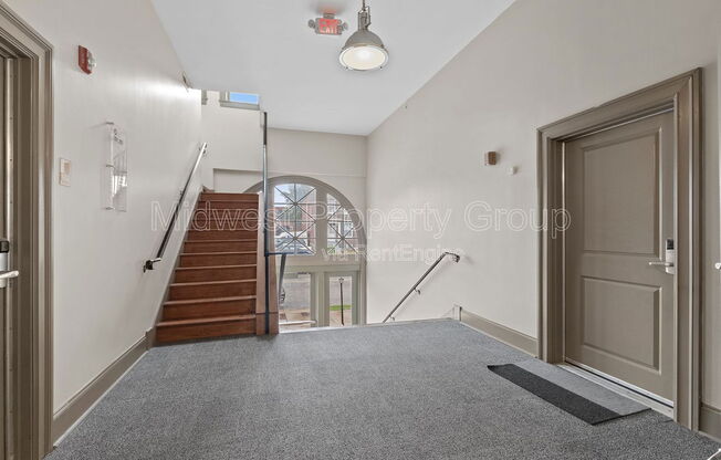 2 beds, 1 bath, 761 sqft, $1,250, Unit 116