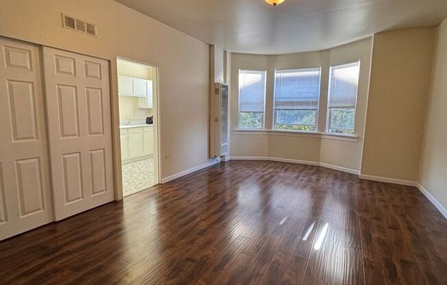 Studio, 1 bath, 450 sqft, $1,345, Unit 202A
