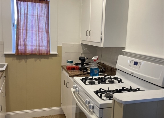 2 beds, 1 bath, 1,250 sqft, $2,000, Unit 1