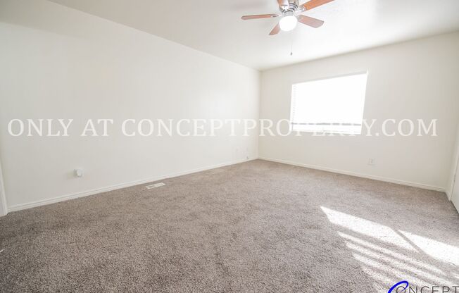 3 beds, 2 baths, 1,350 sqft, $1,899, Unit 4060