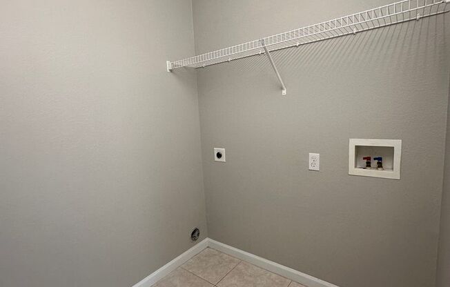 2 beds, 2 baths, 1,200 sqft, $1,555, Unit 4804 # 302