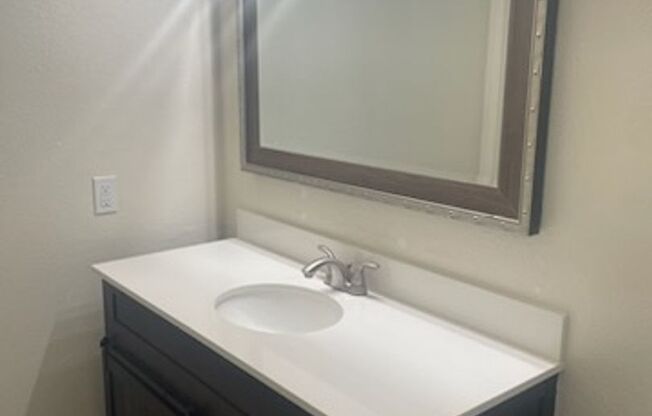 Lakeland Apartments