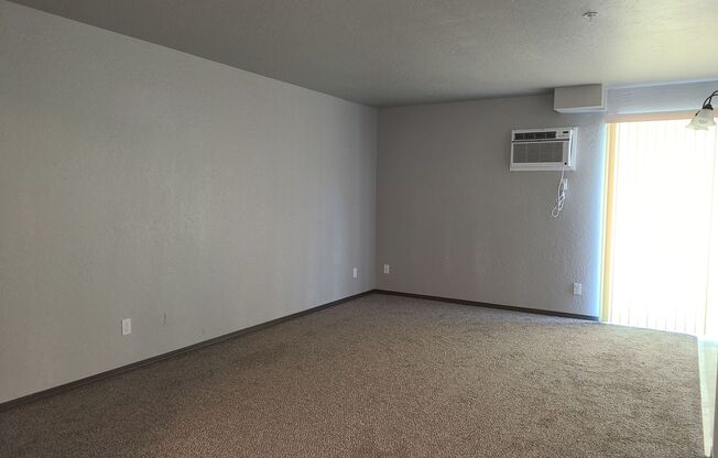 1608 N CORBIN RD