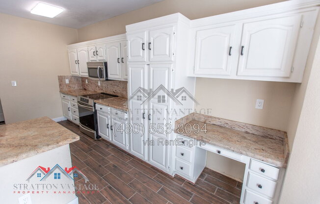3 beds, 2.5 baths, 2,469 sqft, $2,525