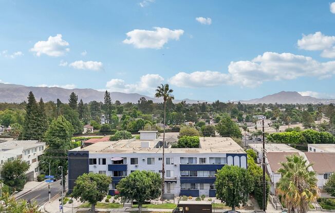 4950 Coldwater Canyon