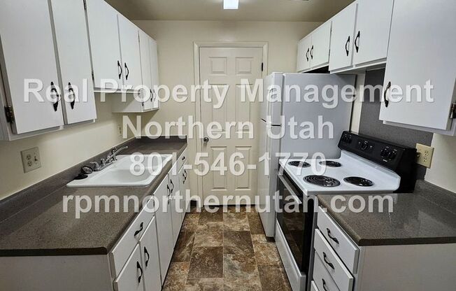 2 beds, 1 bath, $1,225, Unit Unit 29