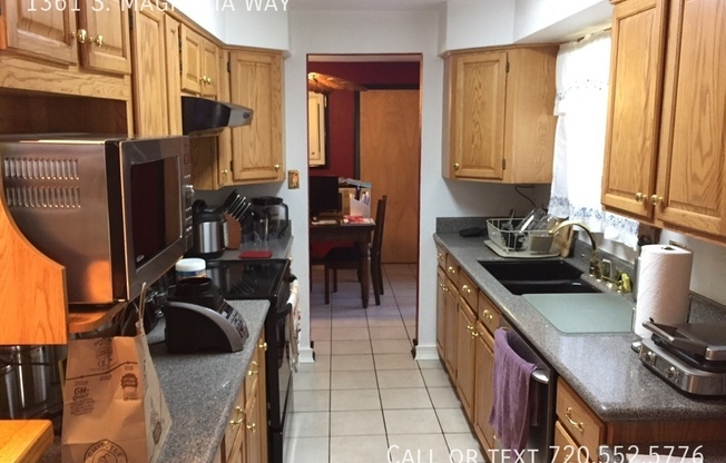 1361 S. Magnolia Way